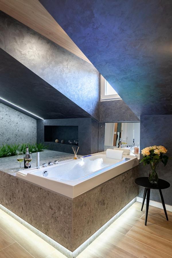 Royal Vip Jacuzzi